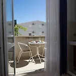 In With Sea View, Balcony, Air Conditioning, Wifi 5146-2 Appartamento